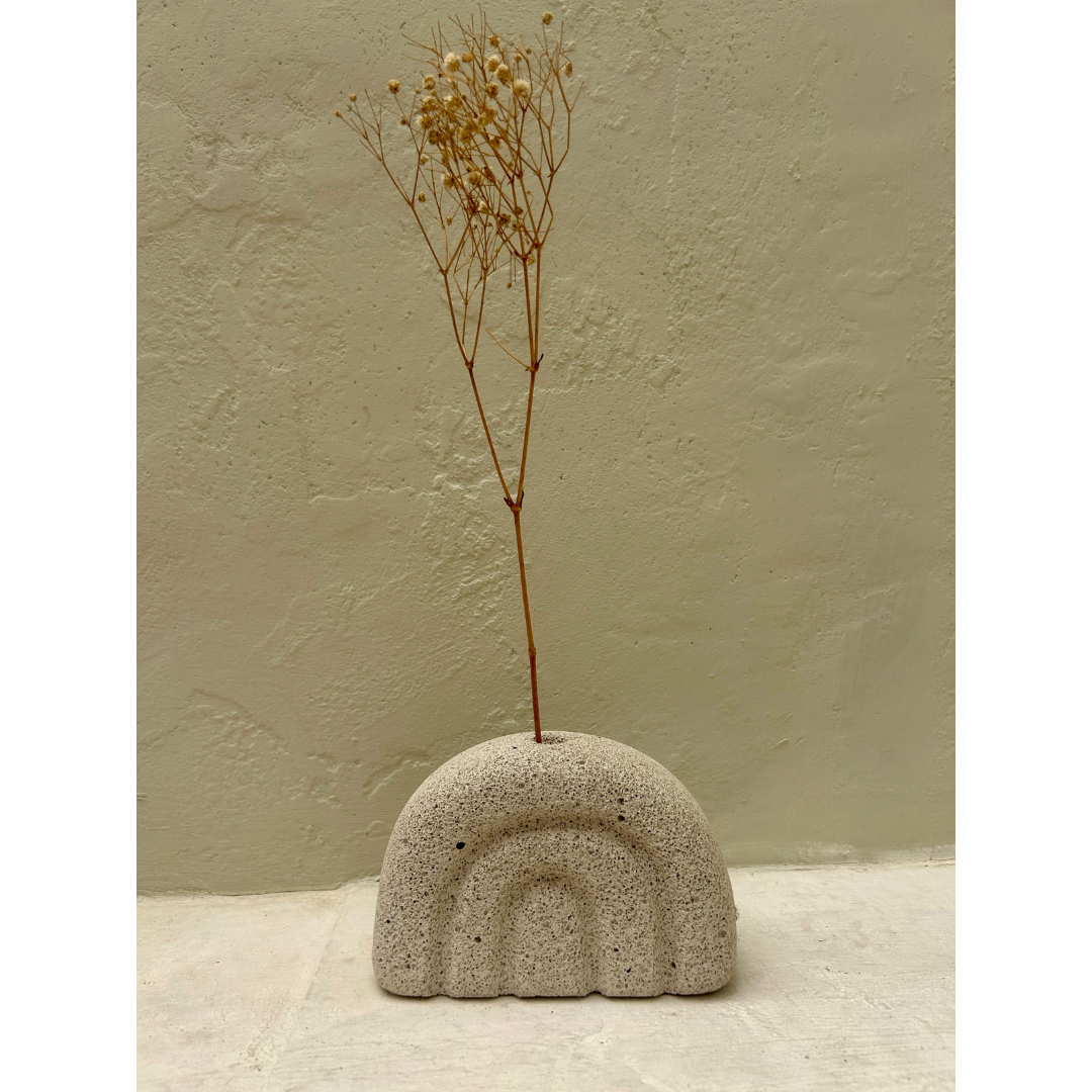 White Rainbow Shape Testured Vase