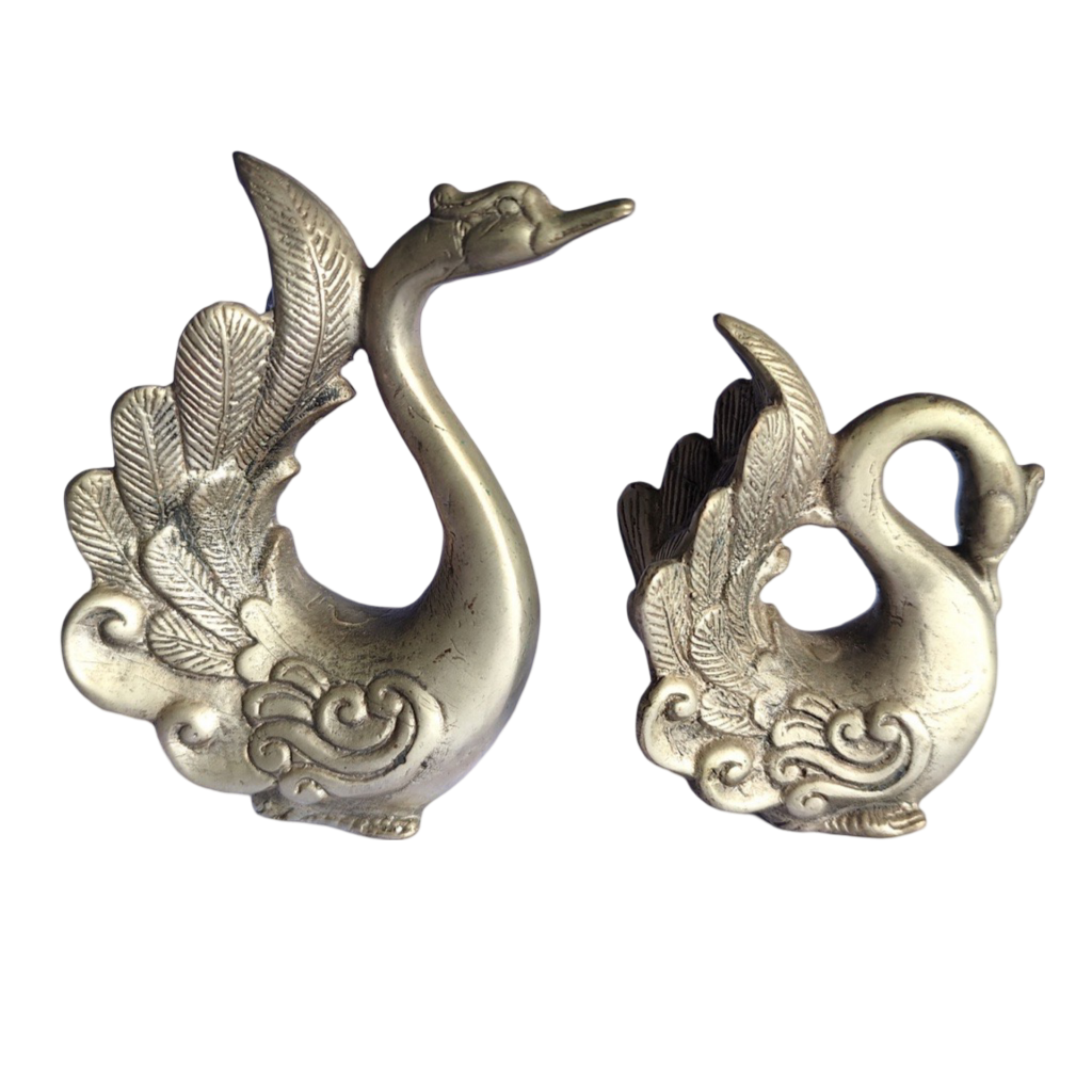 4.7 '' Tall A Pair of Beautiful Swan Bronze Figurines