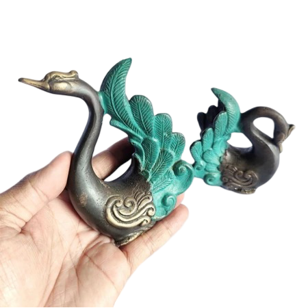 4.7 '' Tall A Pair of Beautiful Swan Bronze Figurines